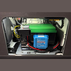 170Ah lithium battery and inverter installed in VW California T7 cabinet for solar system