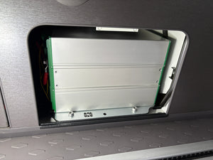 Lithium-Batterie Autarkiepaket im VW T7 Camper, energiesparende Stromversorgung